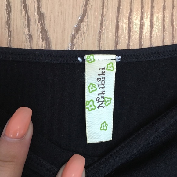 Cold shoulder top - Picture 2 of 2